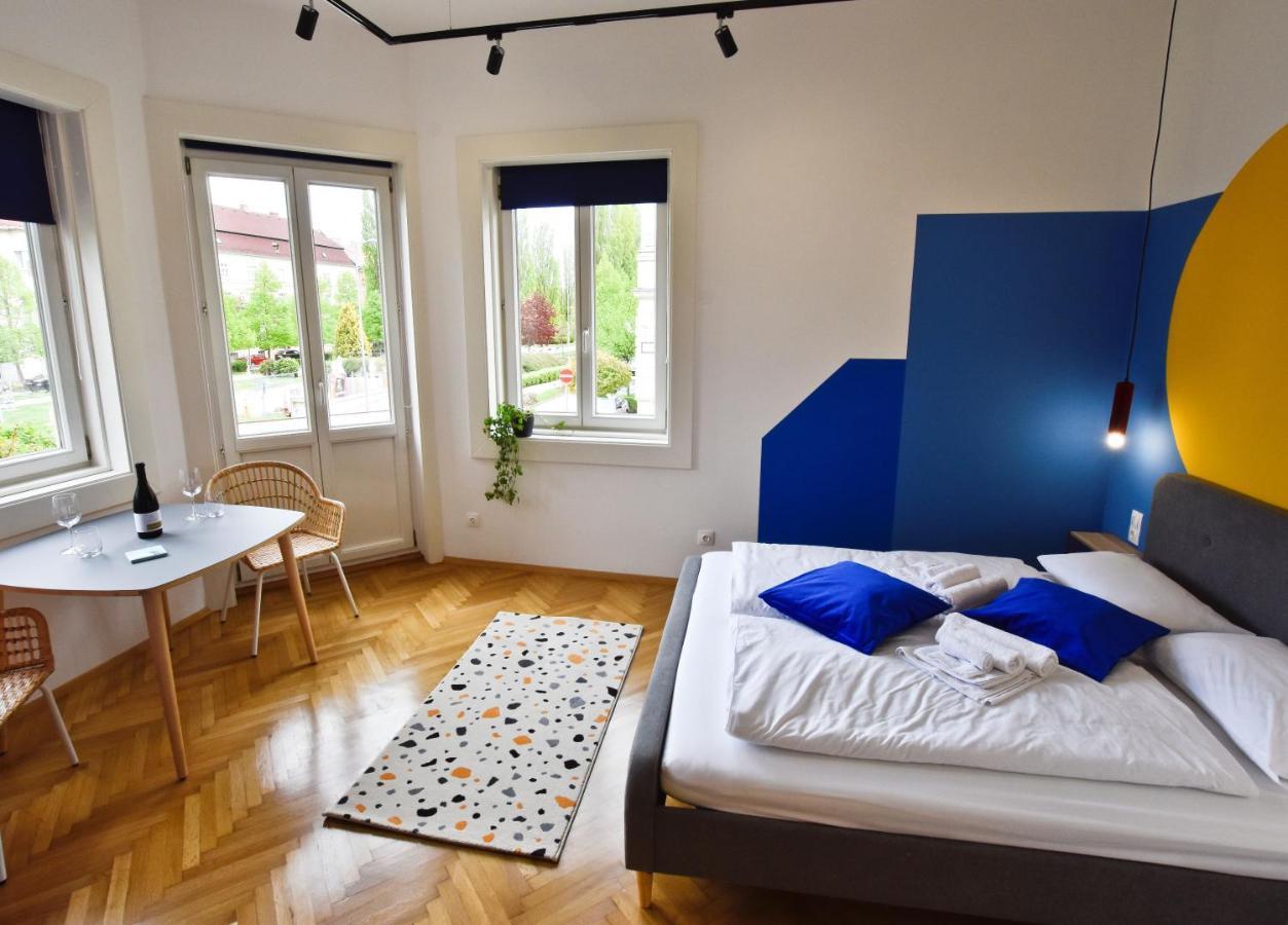 Zachár Apartman Sopron Exterior foto